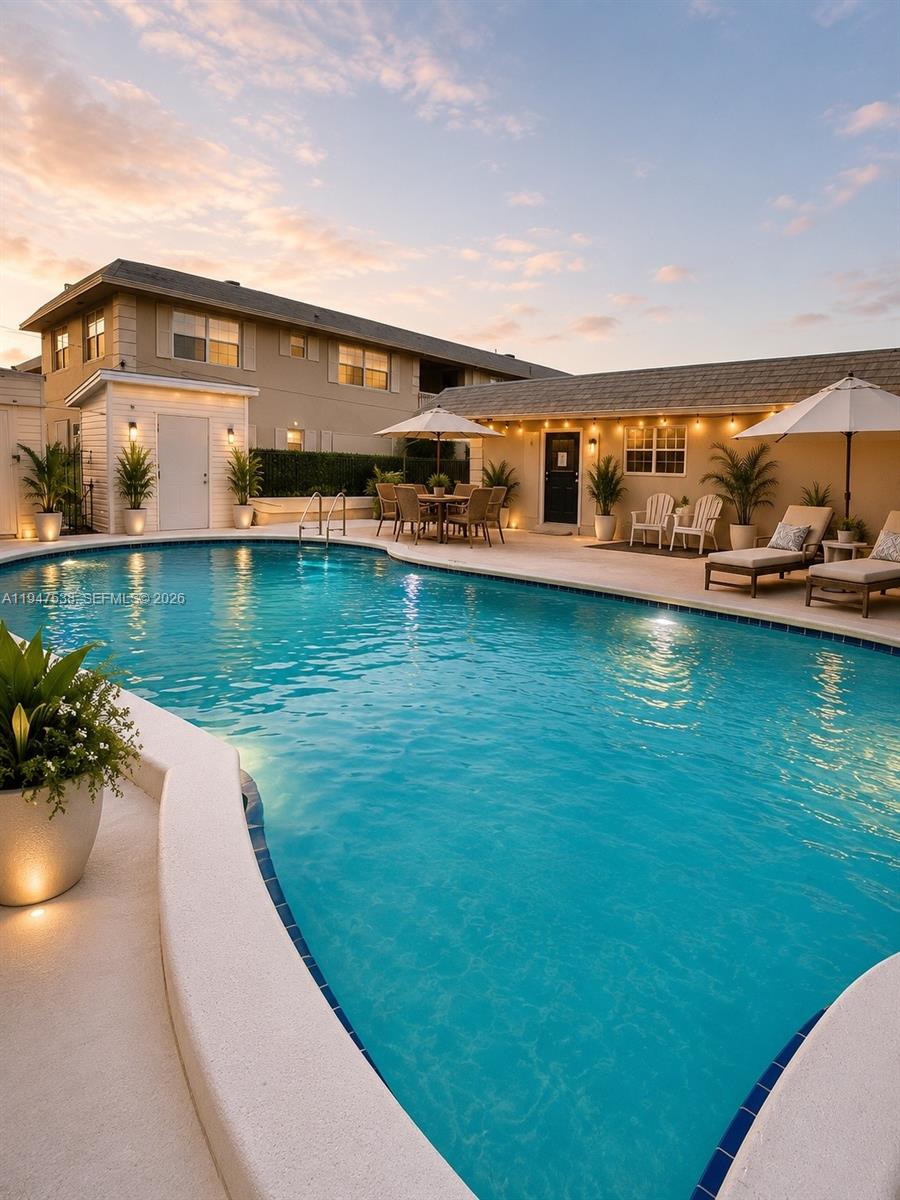 MAYFAIR APT CO-OP - Residential