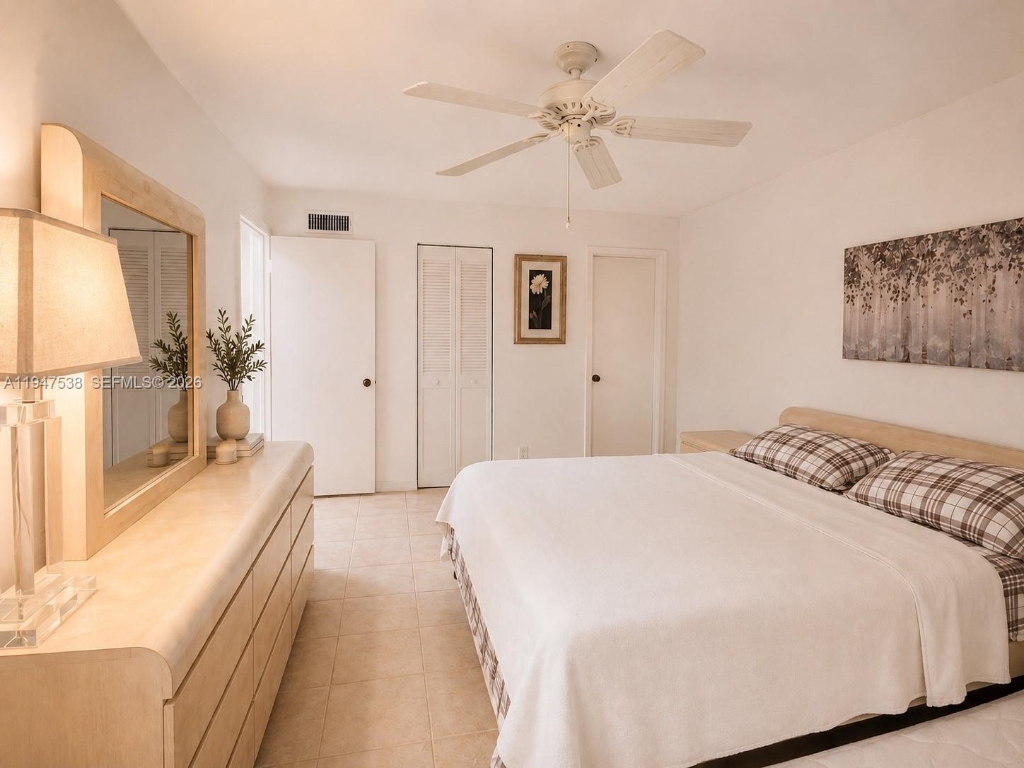 MAYFAIR APT CO-OP - Residential