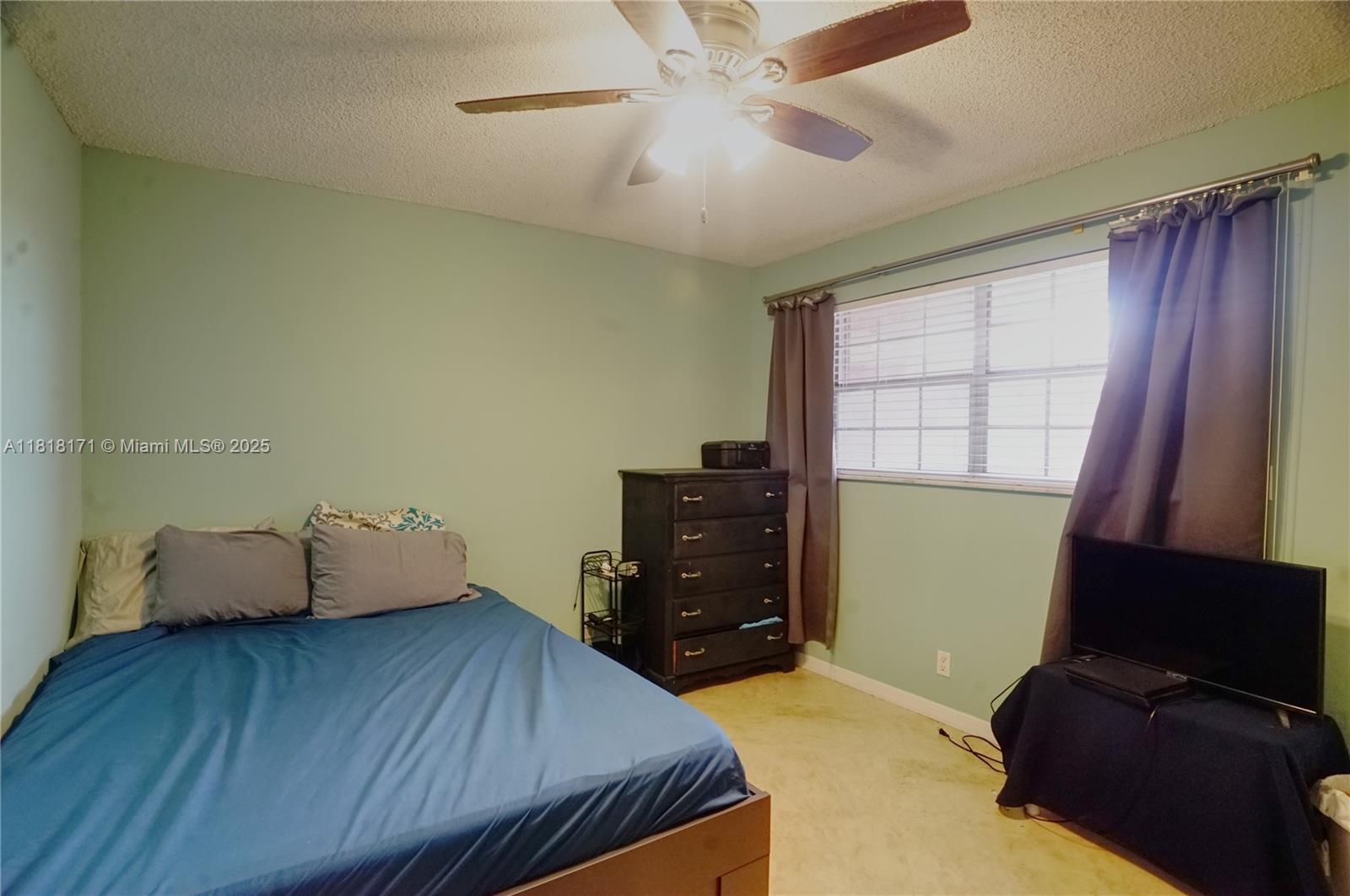 TENNIS CLUB DAVIS CONDO - Residential