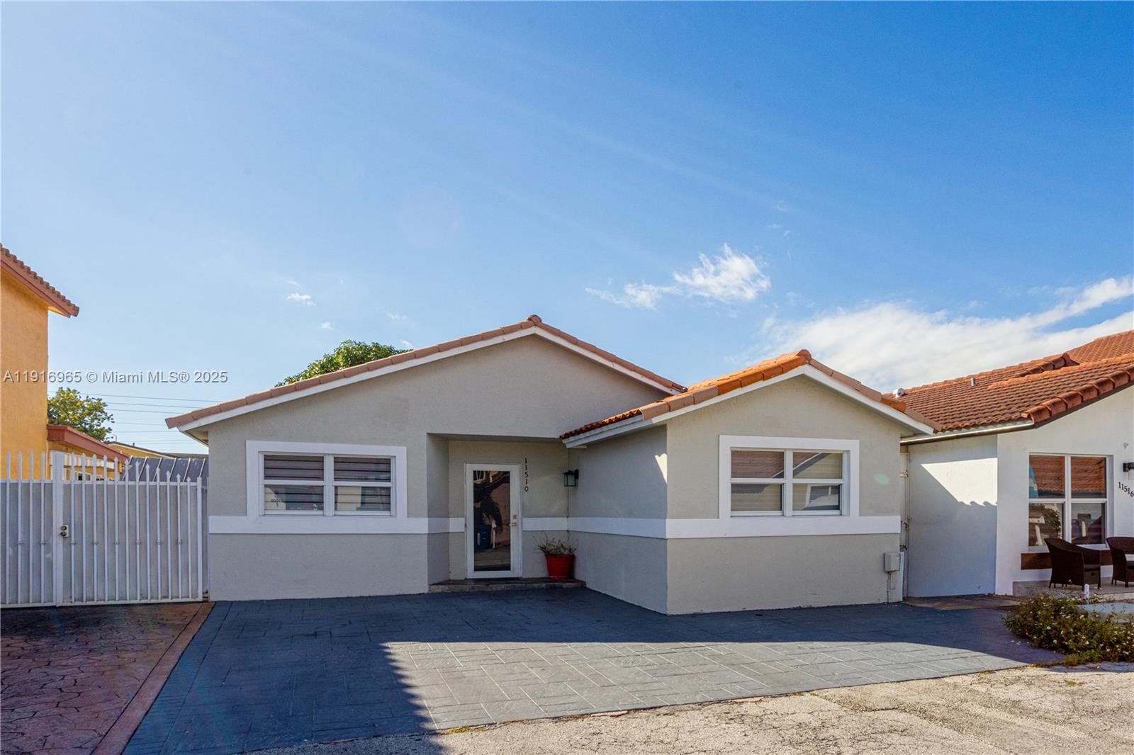 UNIVERSITY COURTS SUB - Residential