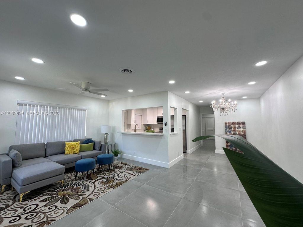 Photo of 1628 NW 8th Ave, Fort Lauderdale, FL 33311 (MLS # A12003639)