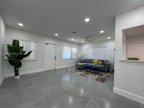 Tiny photo for 1628 NW 8th Ave, Fort Lauderdale, FL 33311 (MLS # A12003639)