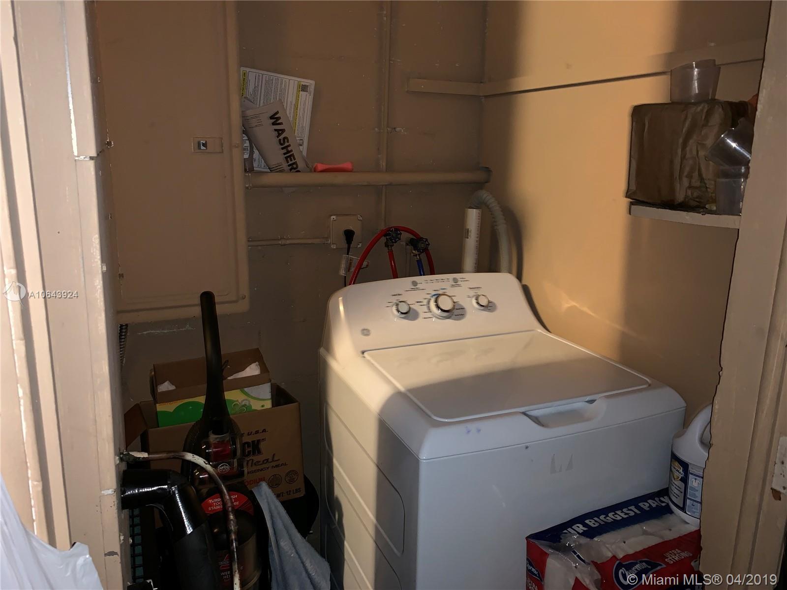 MCCLURE MANORS - Residential Income