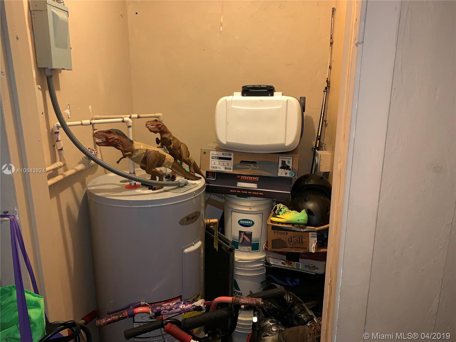 MCCLURE MANORS - Residential Income