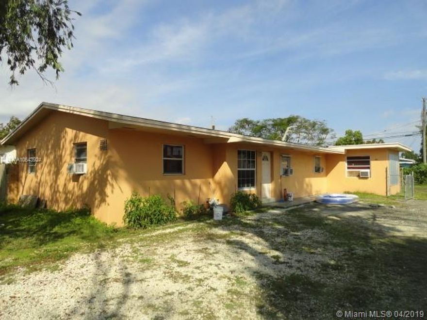 Investment Opportunity Knocks! Sought out Duplex in Homestead on the market; 2 units each side has 3 Bedrooms / 1 Bathroom and are both rented out and producing income. Central A/C system and the majority of windows replaced. Tenant occupied please do not disturb tenants.  Shown by Appointment only, 24 hours notice.  Easy to Show & Ready to Go!