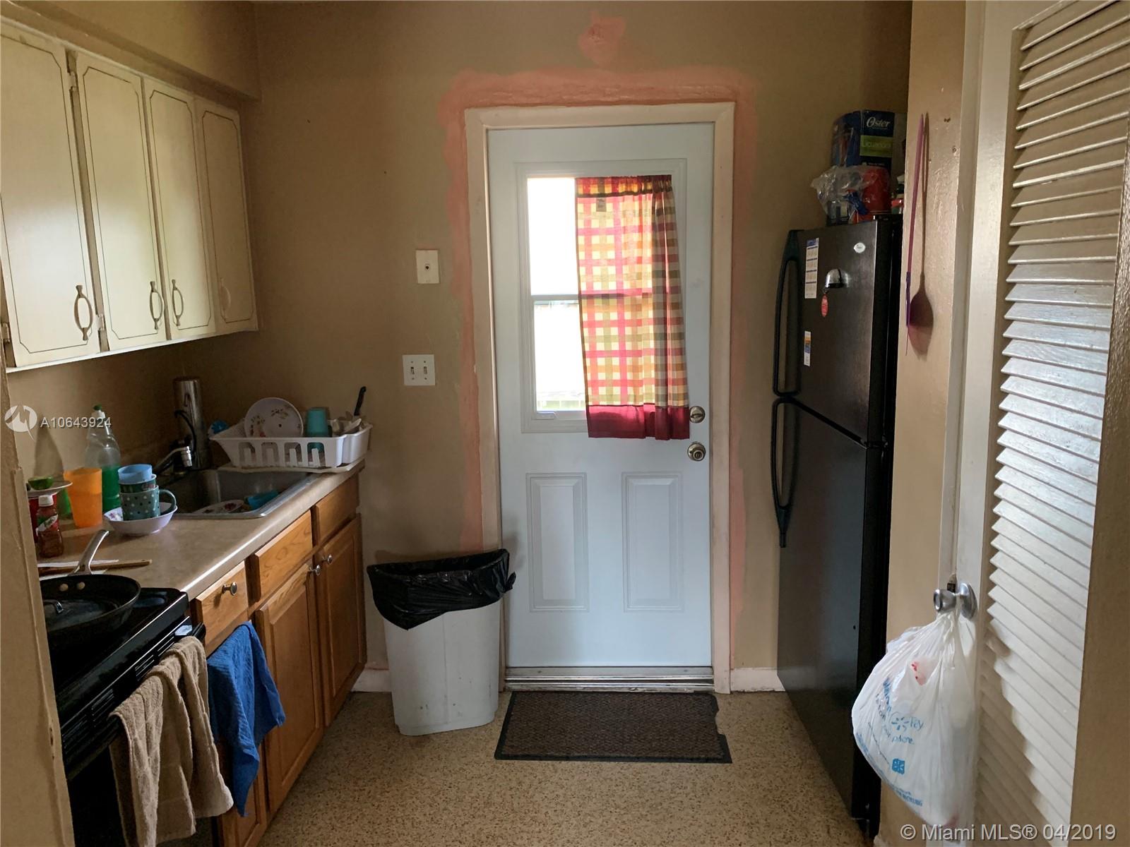 MCCLURE MANORS - Residential Income