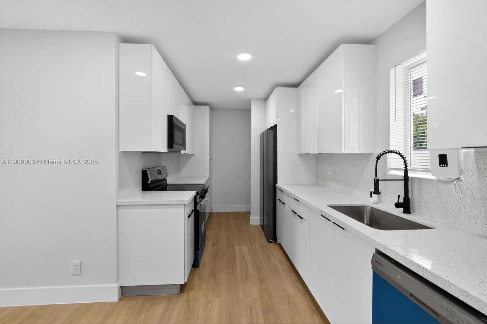 JOHN F KENNEDY ESTATES SE - Residential