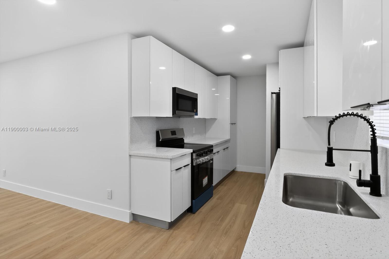 JOHN F KENNEDY ESTATES SE - Residential