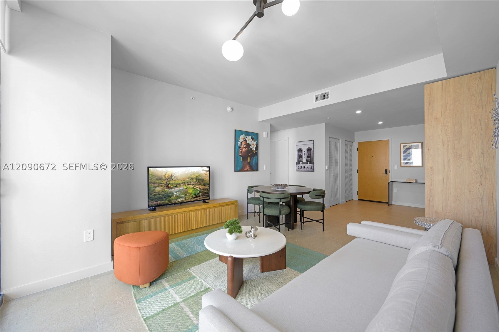 11 NE 6th St 2411