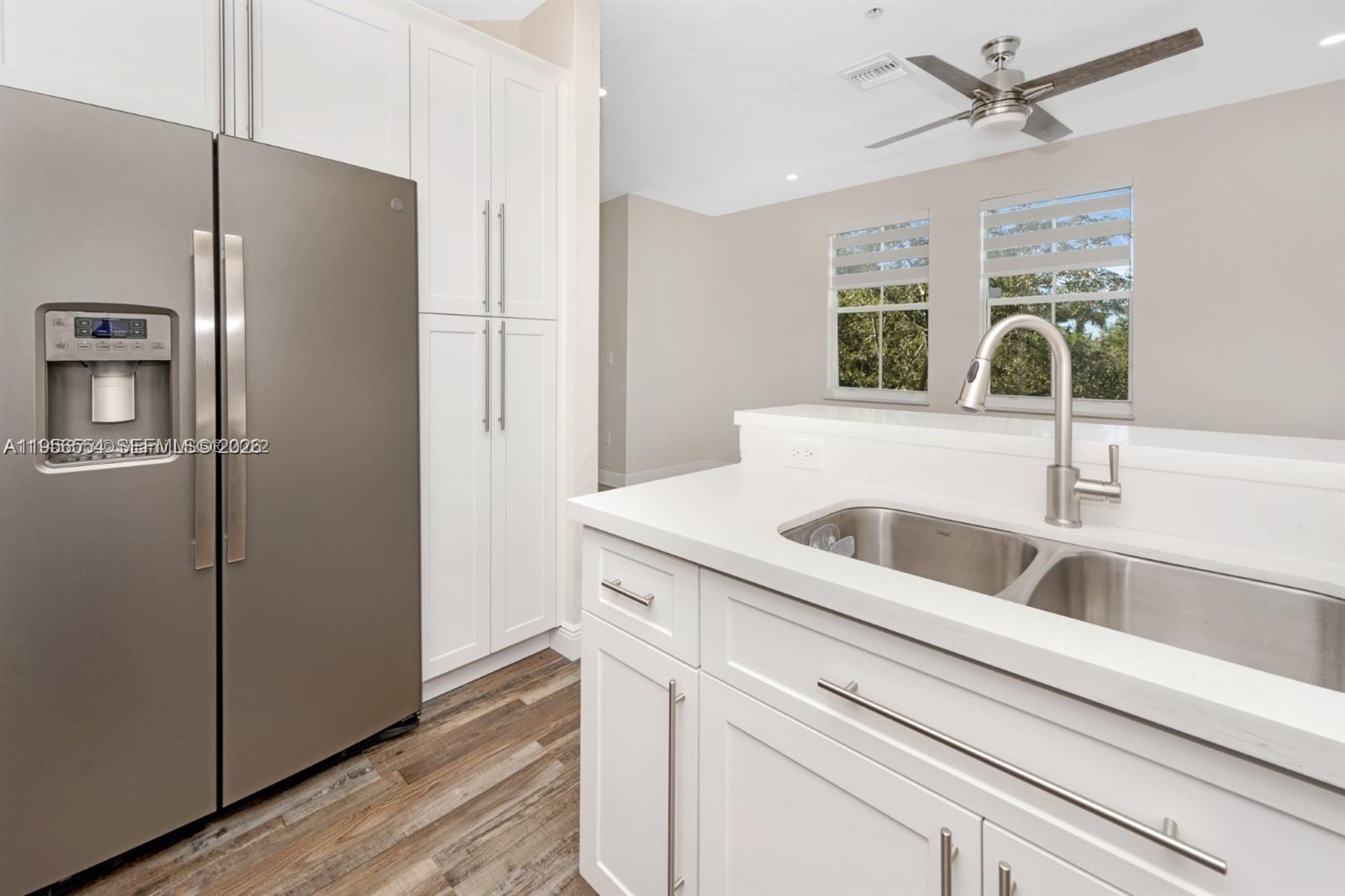 COURTYARDS ONE CONDO - Residential