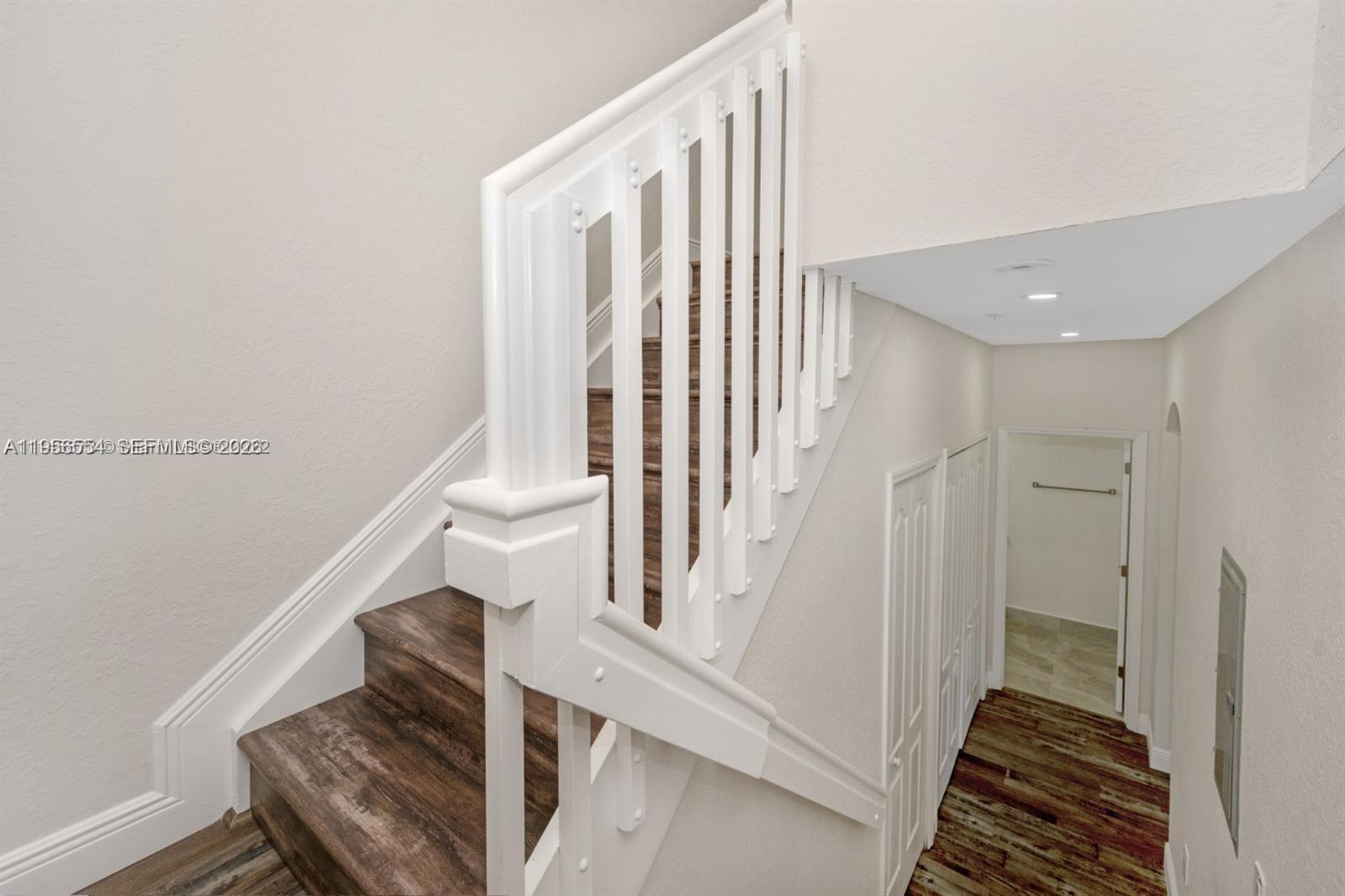 COURTYARDS ONE CONDO - Residential