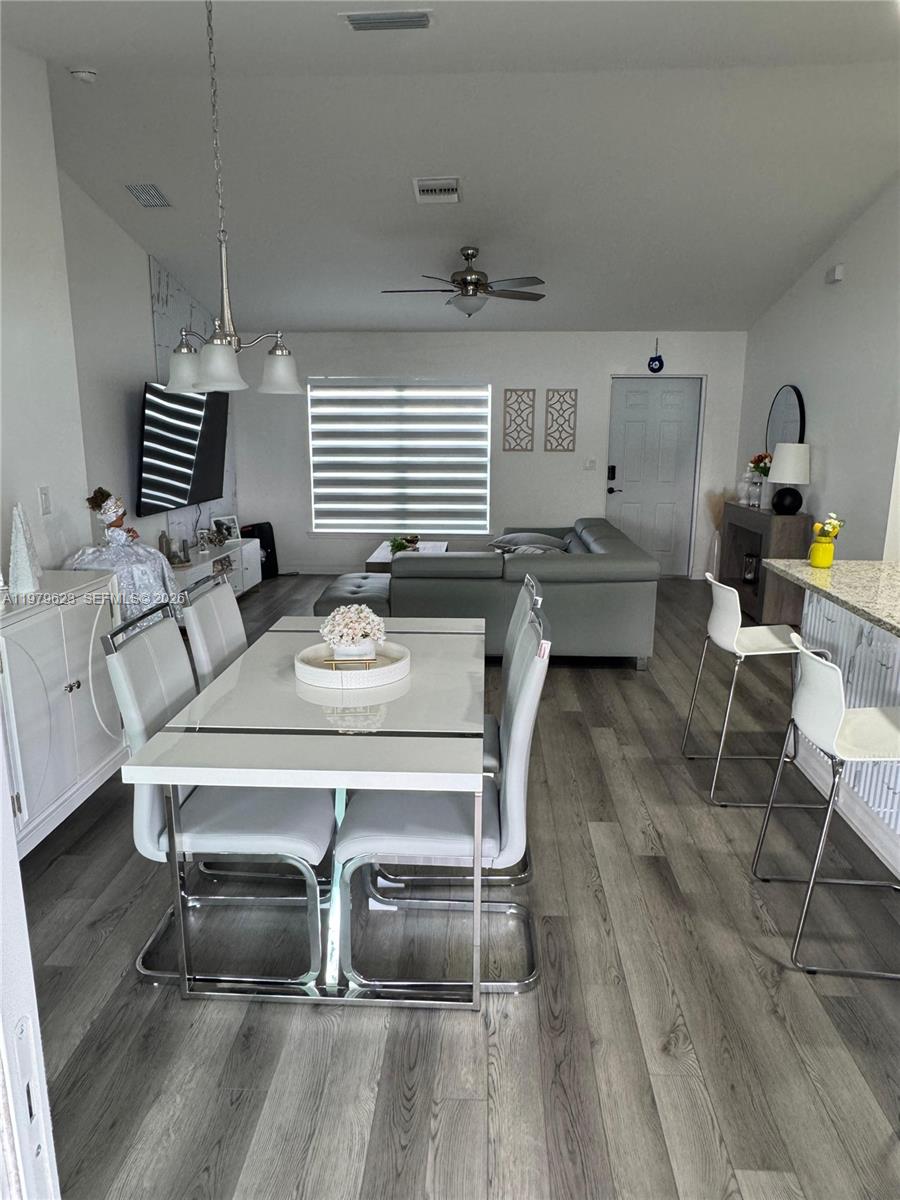 CAPE CORAL UNIT 41 - Residential