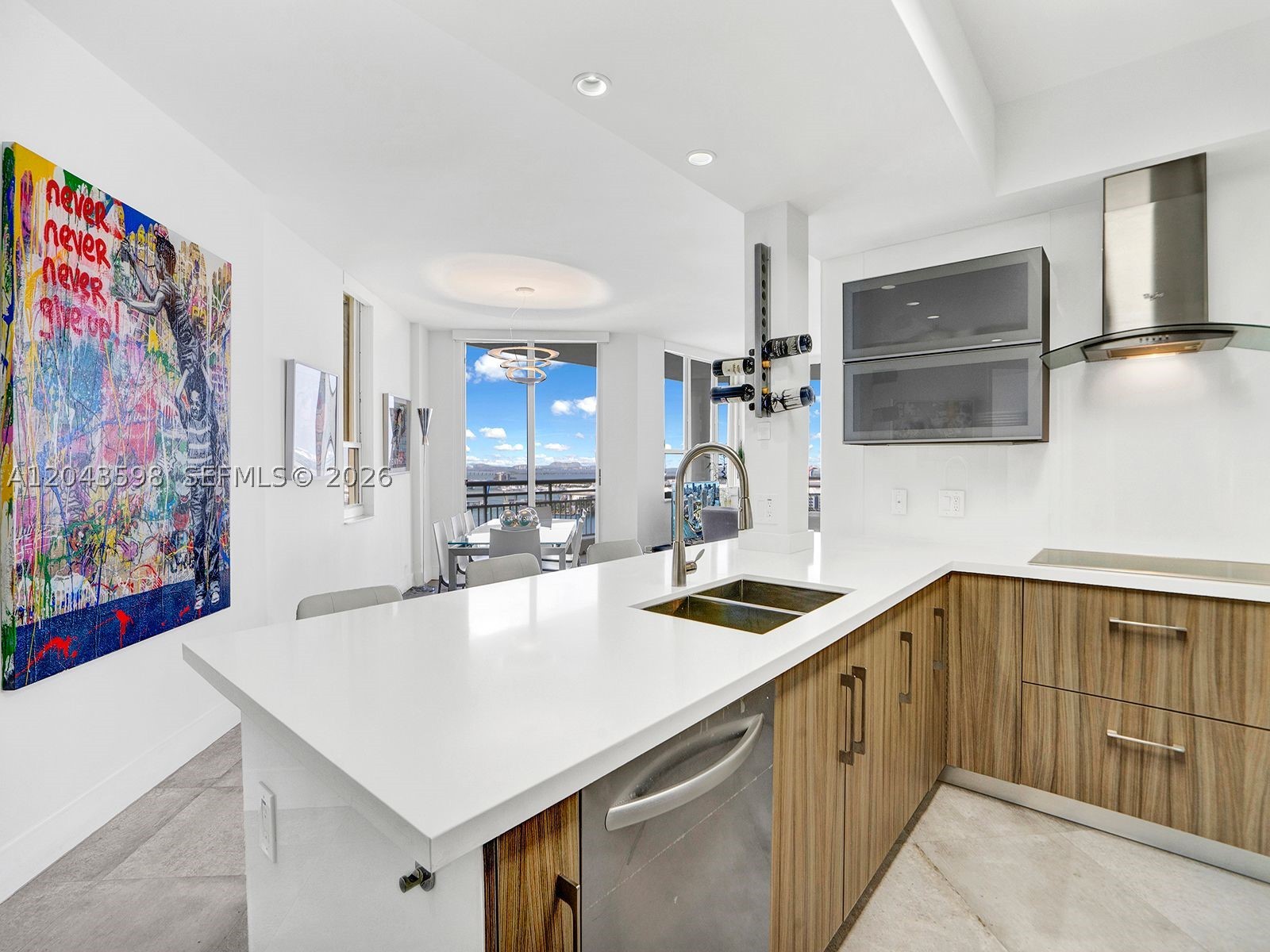 888 Brickell Key Dr 2412