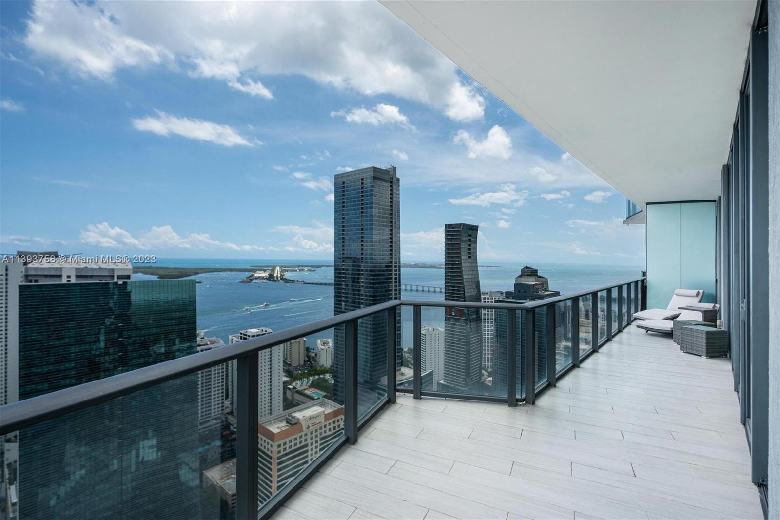 SLS BRICKELL - PH UNIQUE - Residential