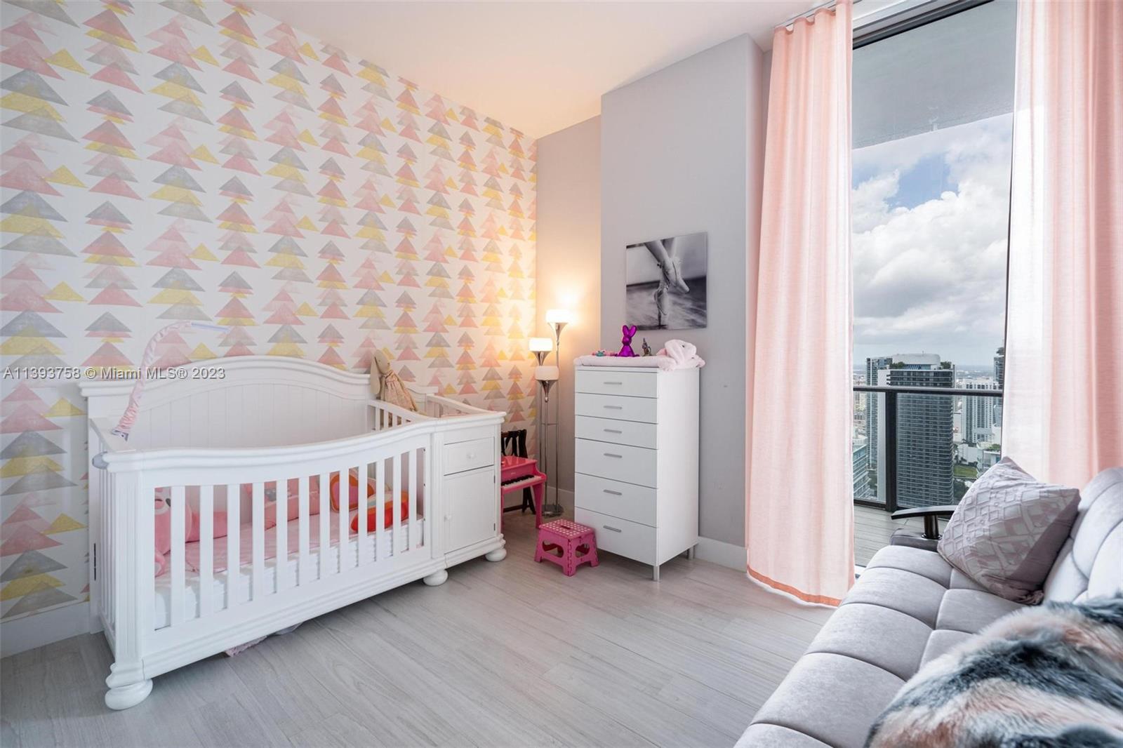 SLS BRICKELL - PH UNIQUE - Residential