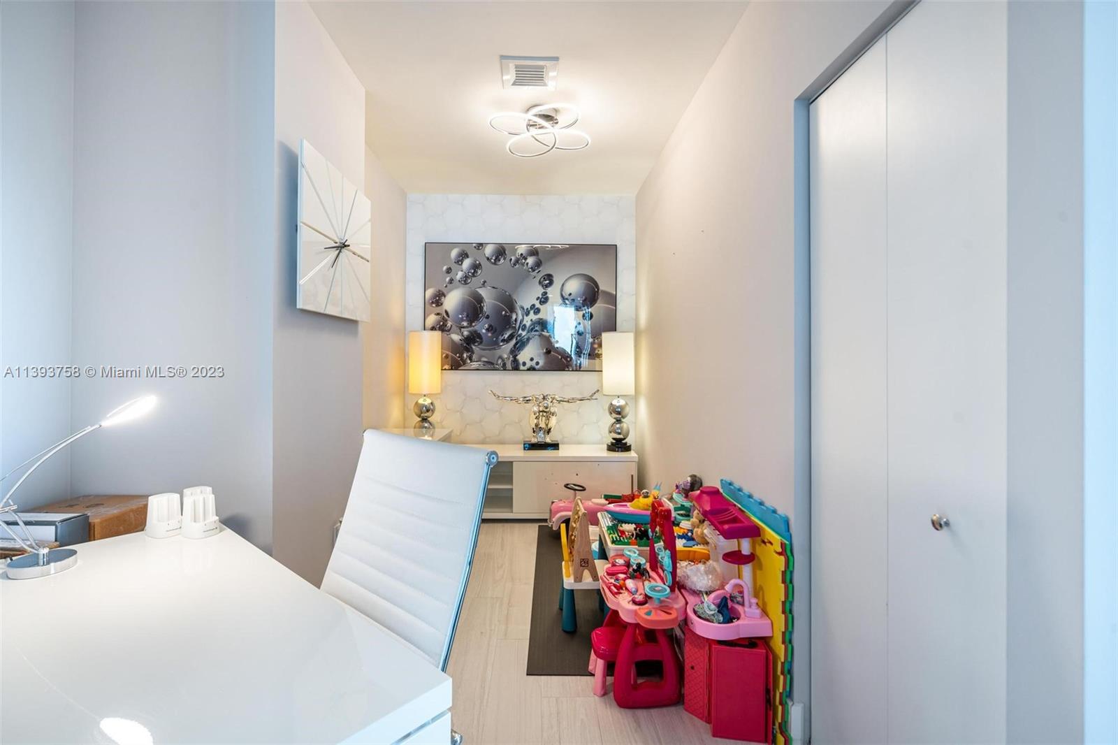 SLS BRICKELL - PH UNIQUE - Residential