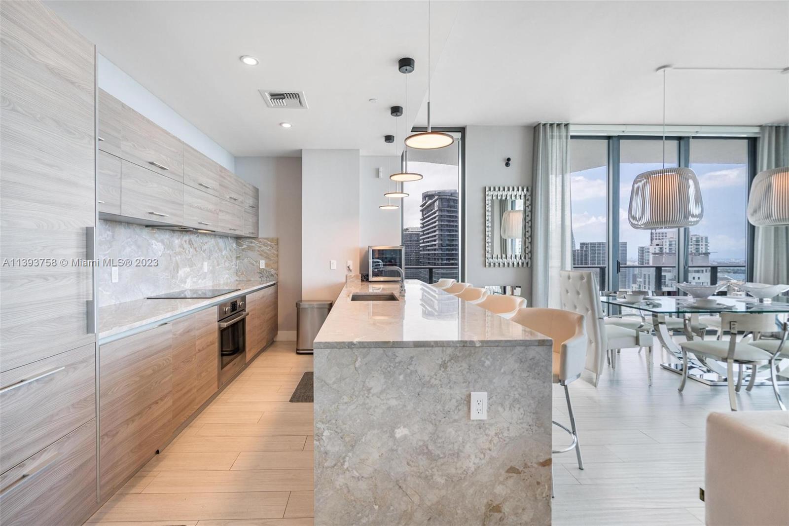 SLS BRICKELL - PH UNIQUE - Residential