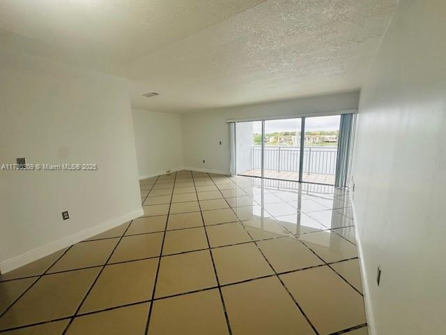 9351 Fontainebleau Blvd B409, Miami, Broward County, Florida - 2 Bedrooms  
3 Bathrooms - 