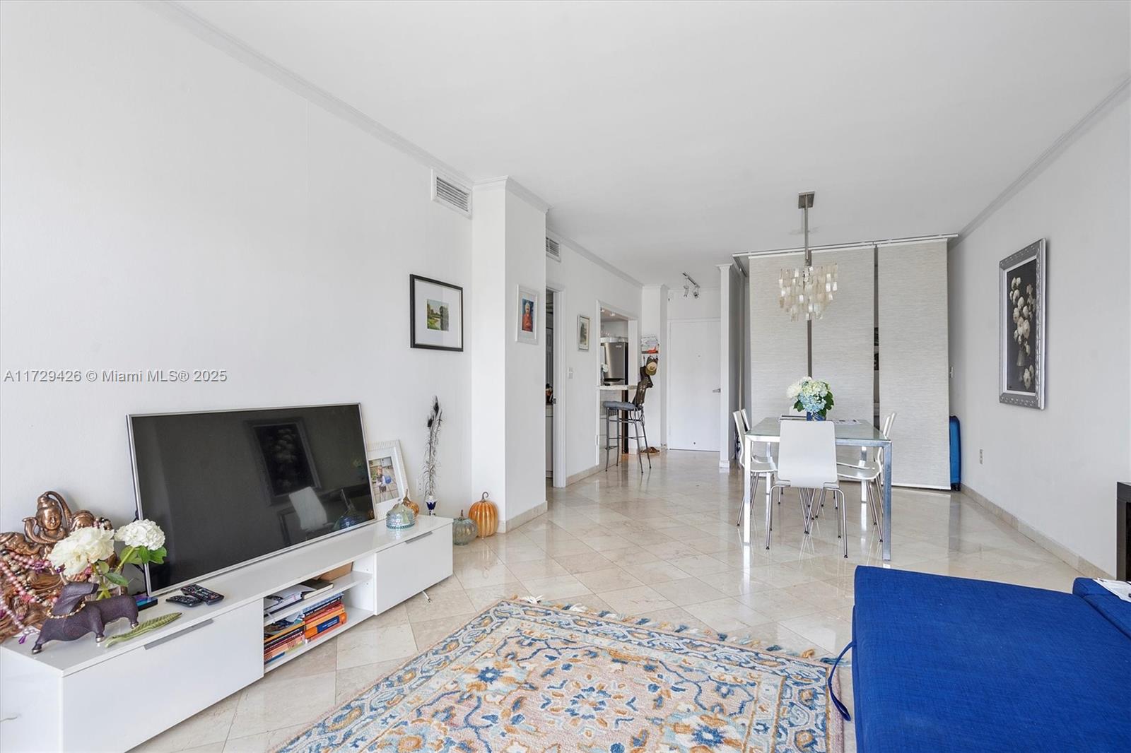 ARLEN HOUSE CONDO - Residential