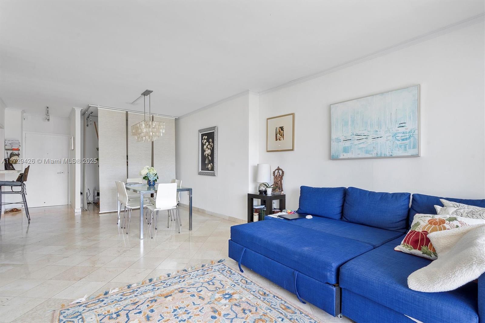 ARLEN HOUSE CONDO - Residential