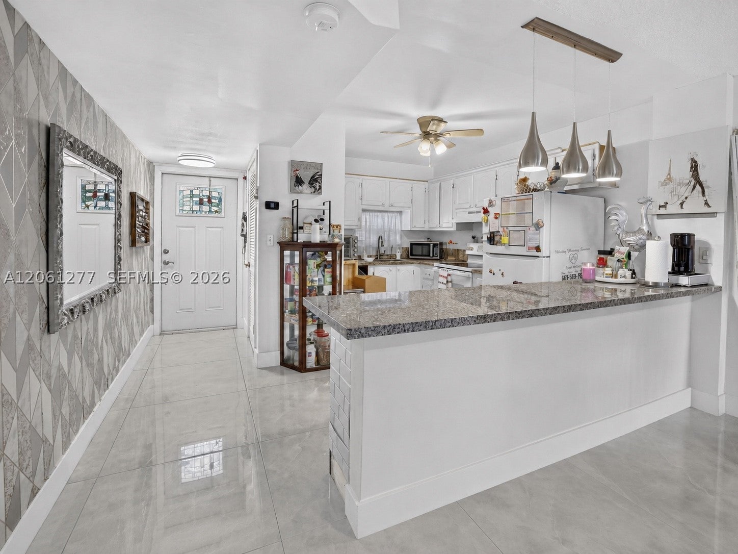 8941 S Hollybrook Blvd