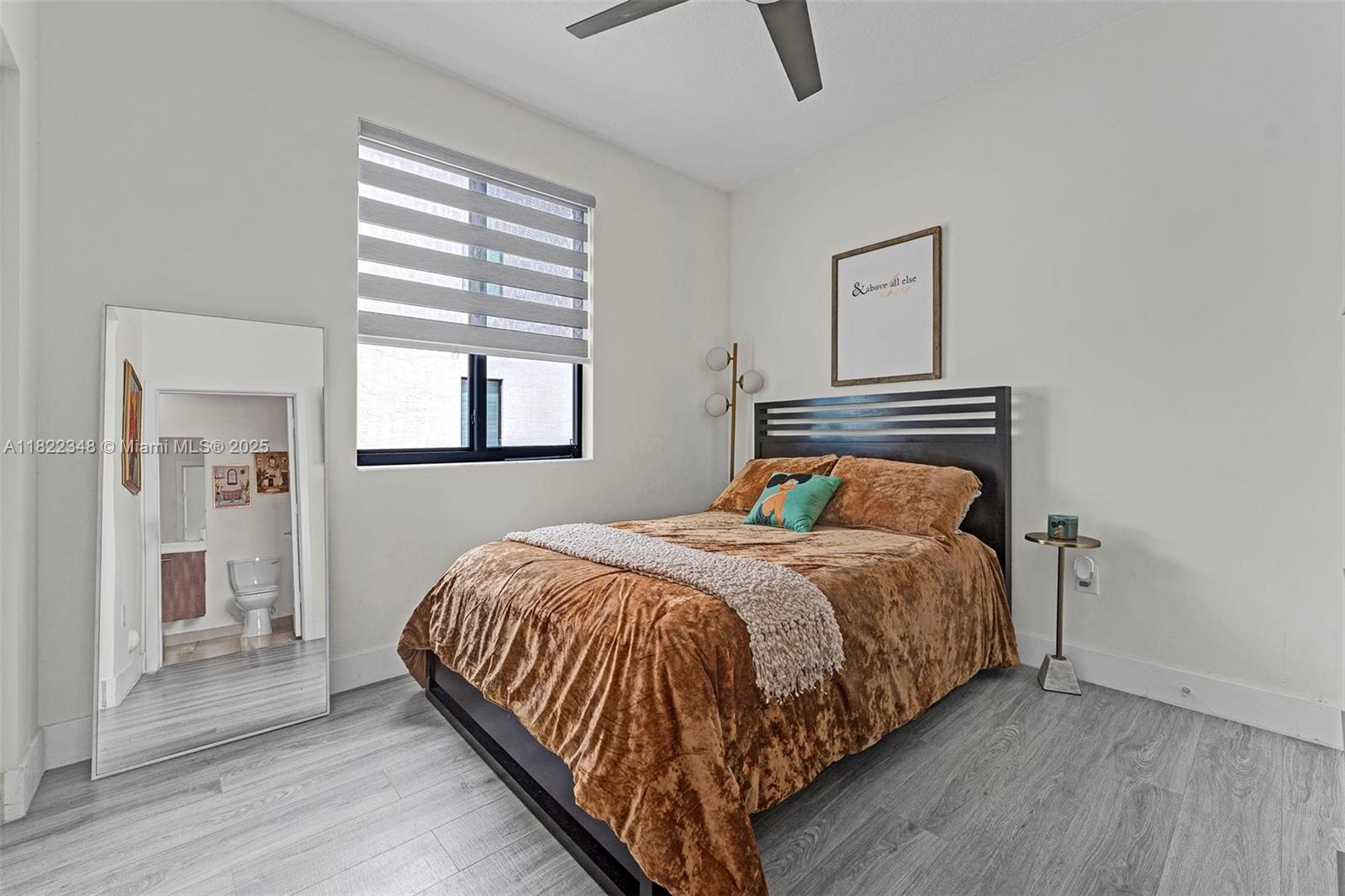 DOWNTOWN DORAL SOUTH PHAS - Residential