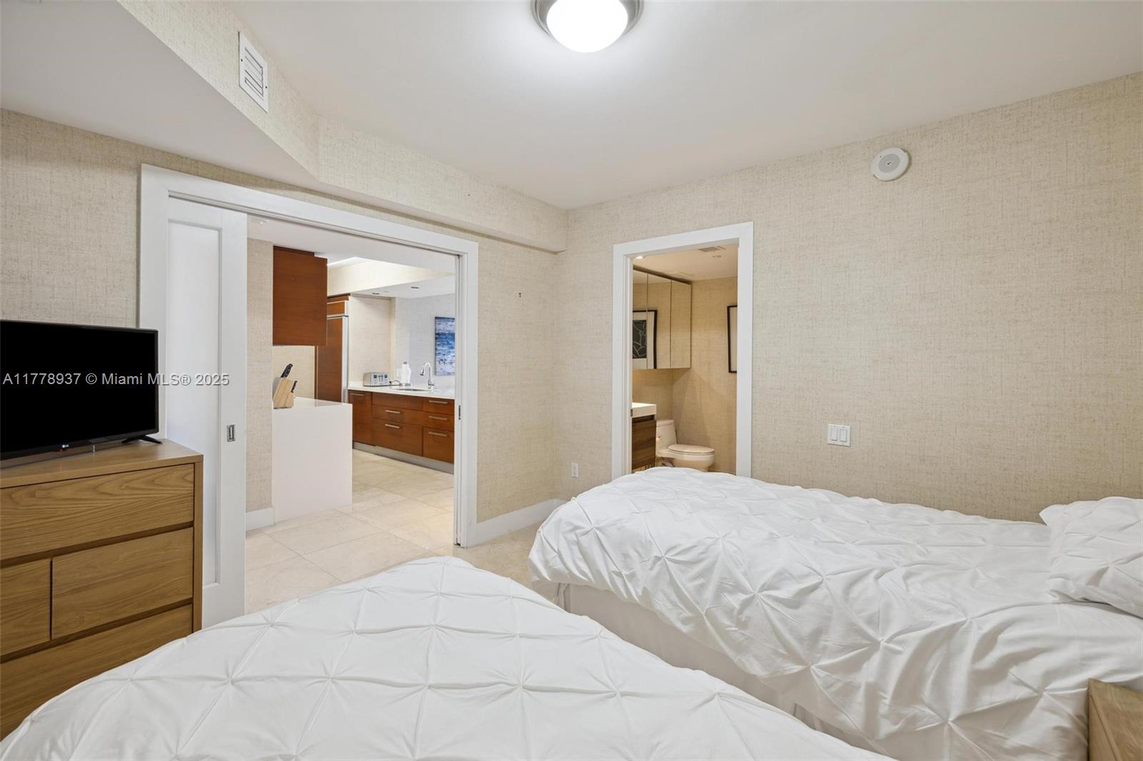 BEACH CLUB TWO - Residential Lease