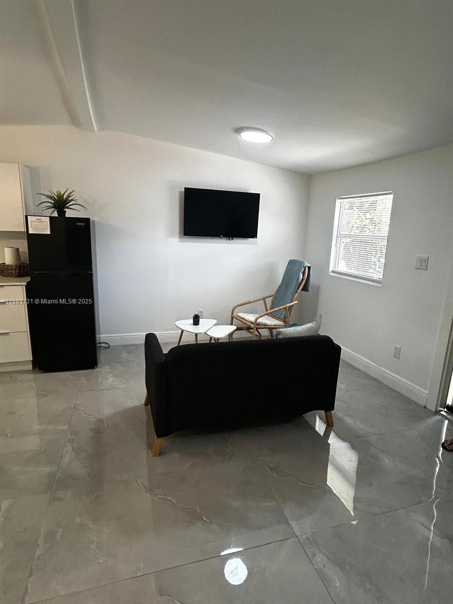 HOLLEMAN MANOR ADDN - Residential Lease