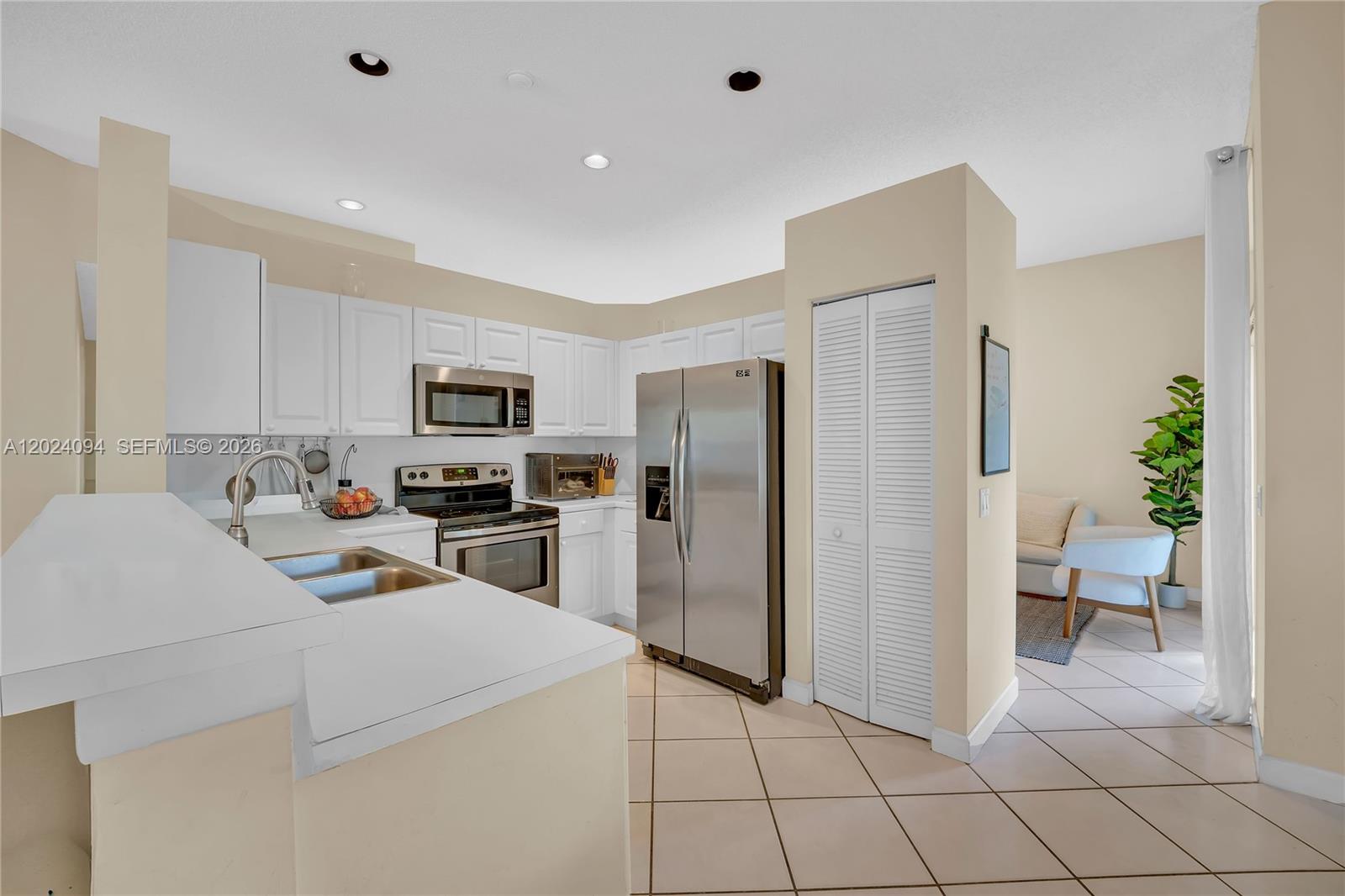 SECTOR 3 - PARCELS H I J - Residential