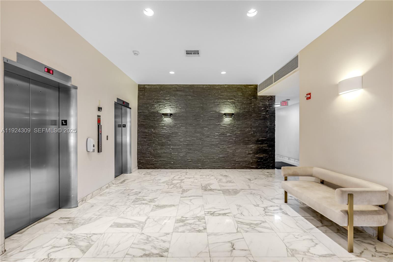 FOUR WINDS CONDO - Residential Lease