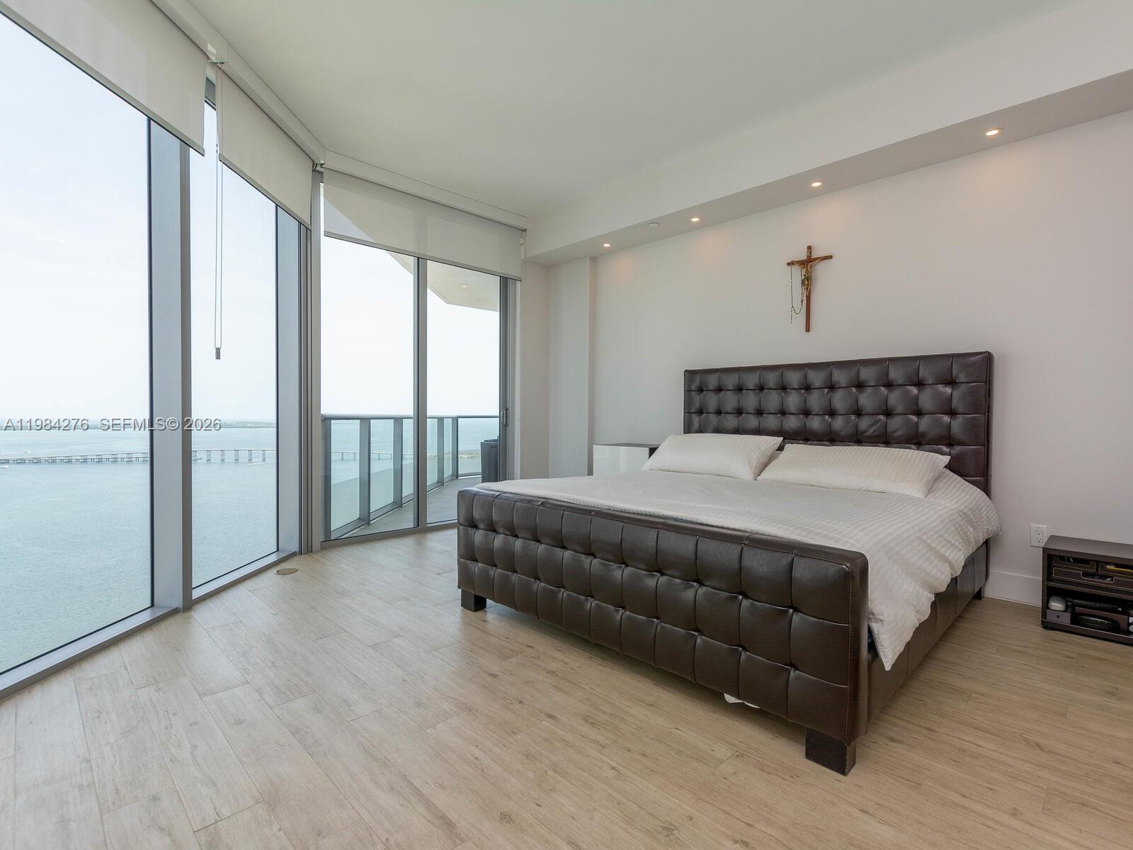 BRICKELLHOUSE CONDO - Residential