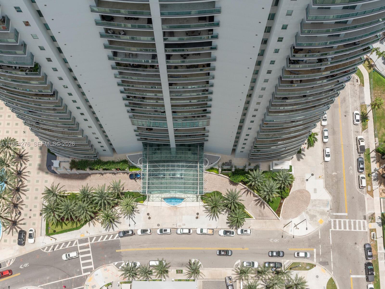 BRICKELLHOUSE CONDO - Residential