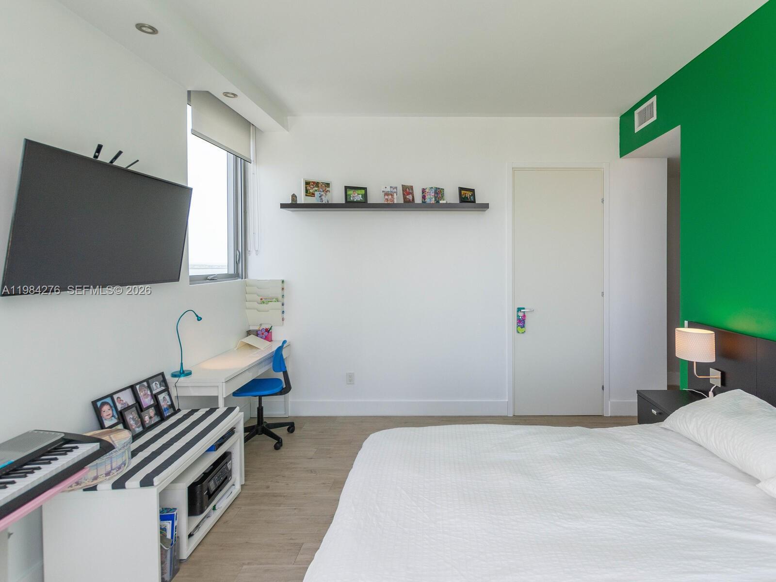 BRICKELLHOUSE CONDO - Residential