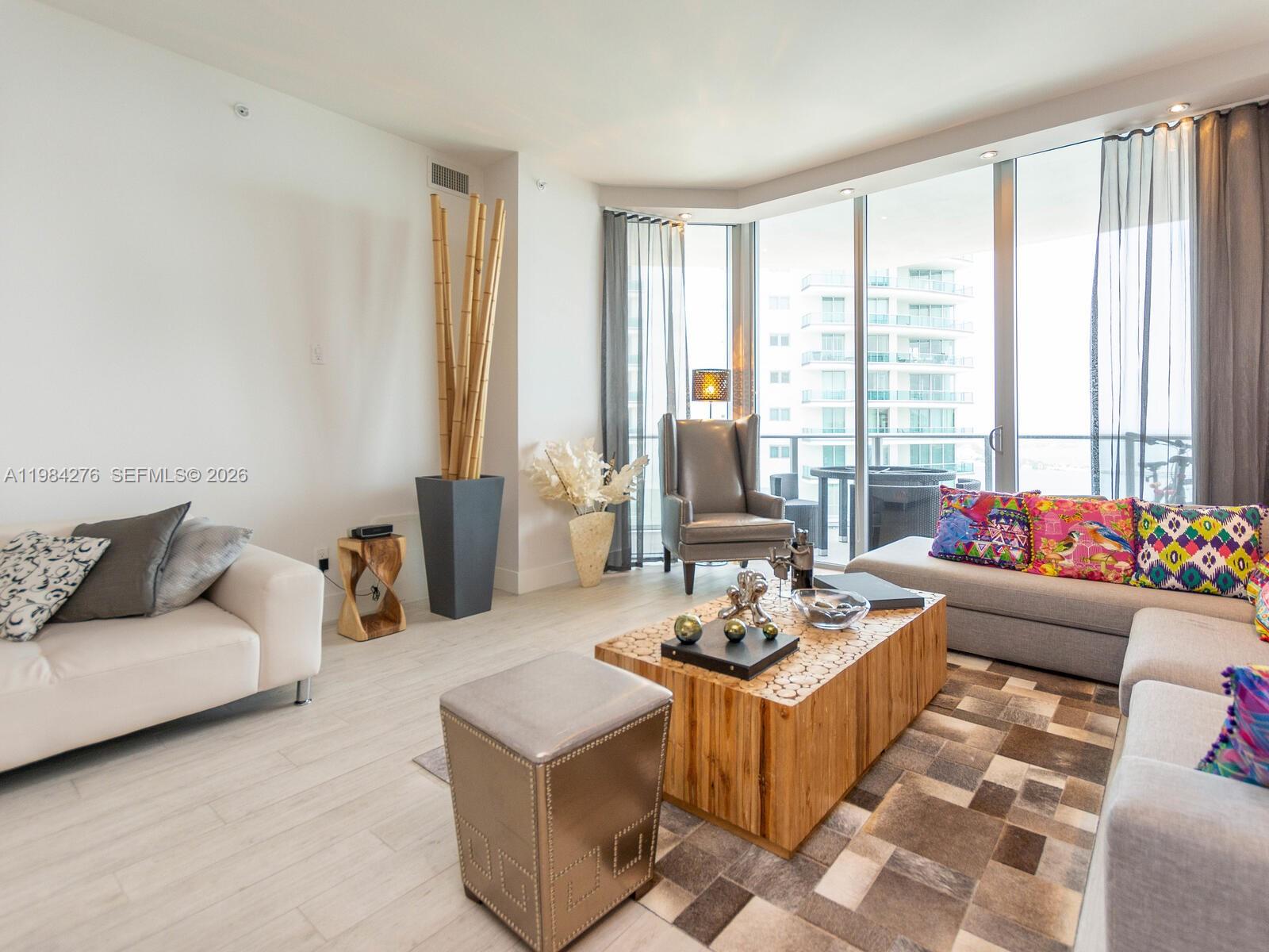 BRICKELLHOUSE CONDO - Residential