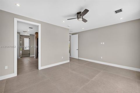 Tiny photo for 2015 NE 4th Ave, Wilton Manors, FL 33305 (MLS # A12047882)