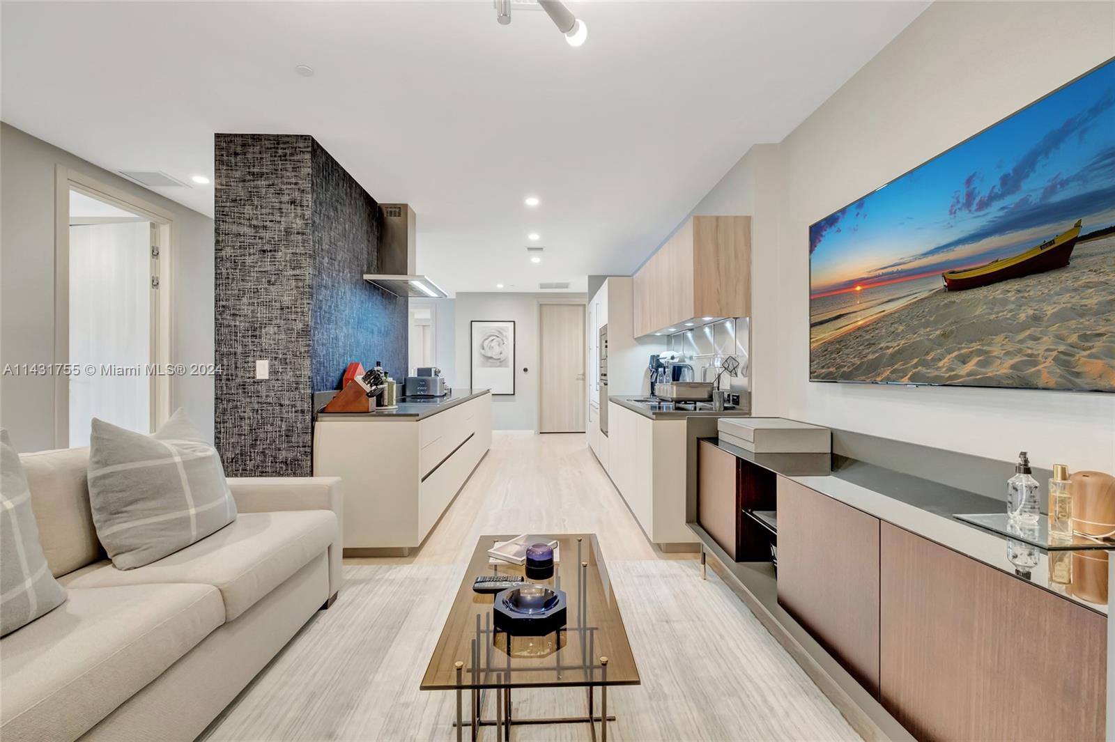 BRICKELL FLATIRON CONDO - Residential