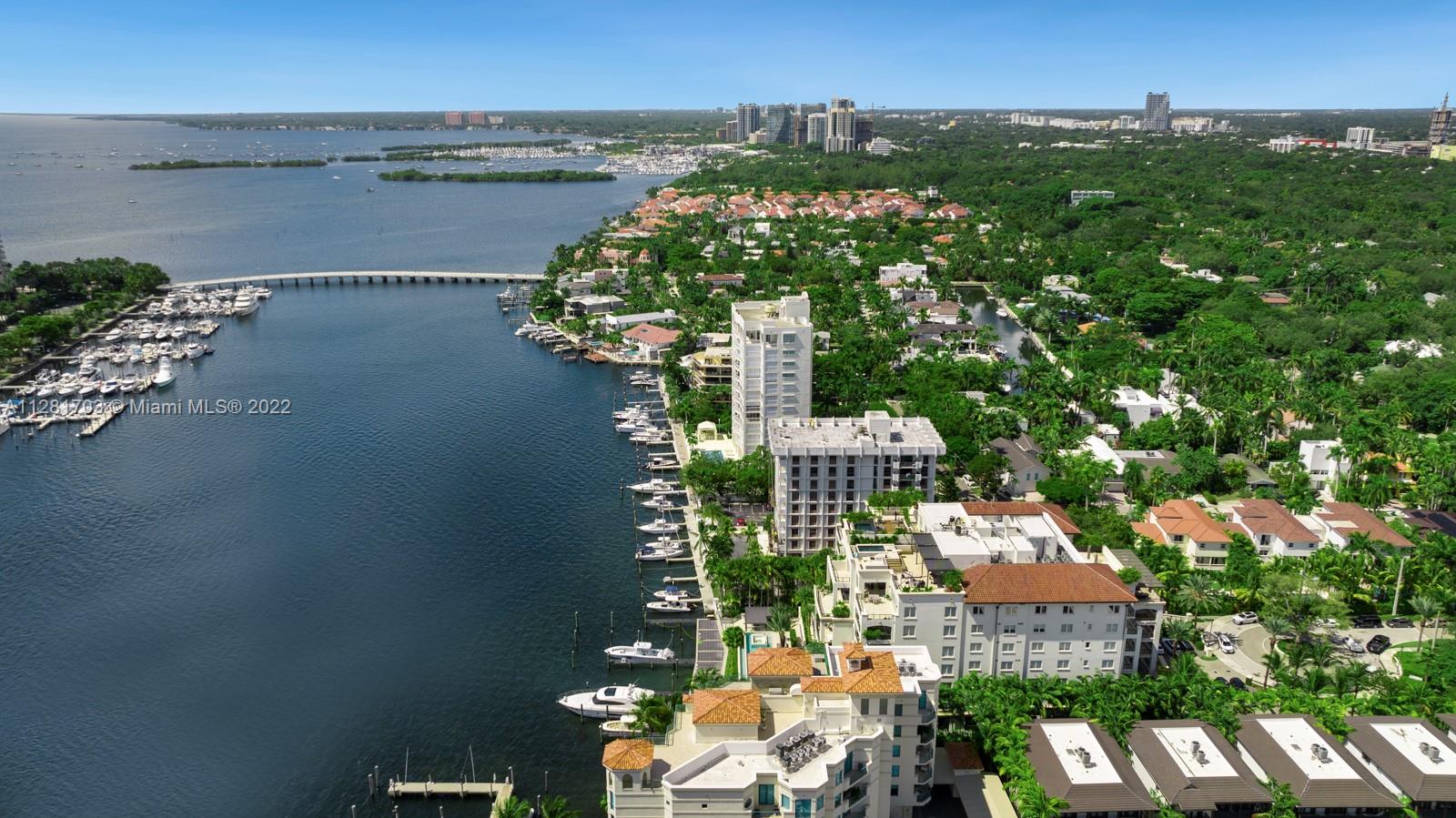 RESIDENCES AT VIZCAYA CON - Residential