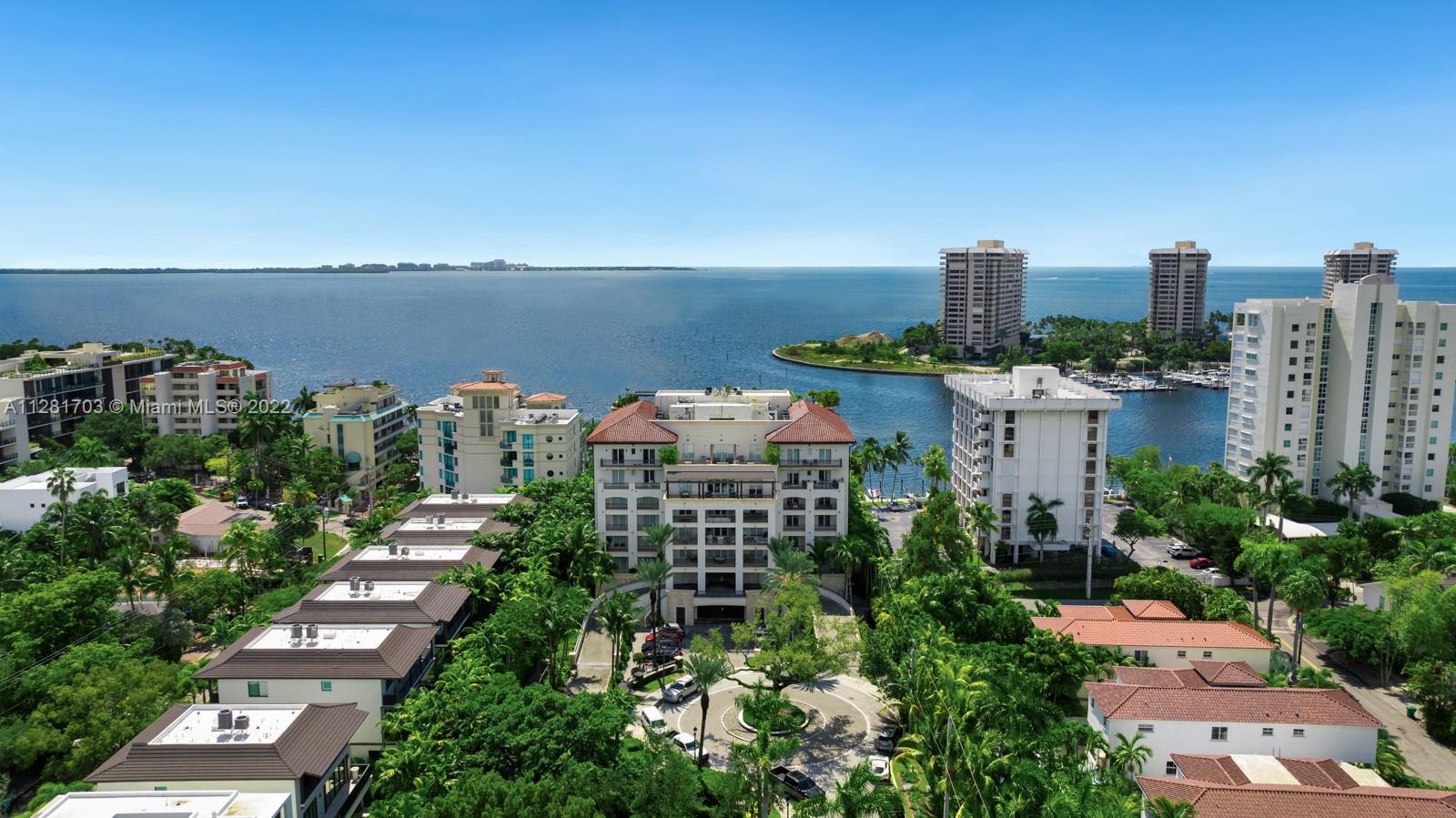 RESIDENCES AT VIZCAYA CON - Residential