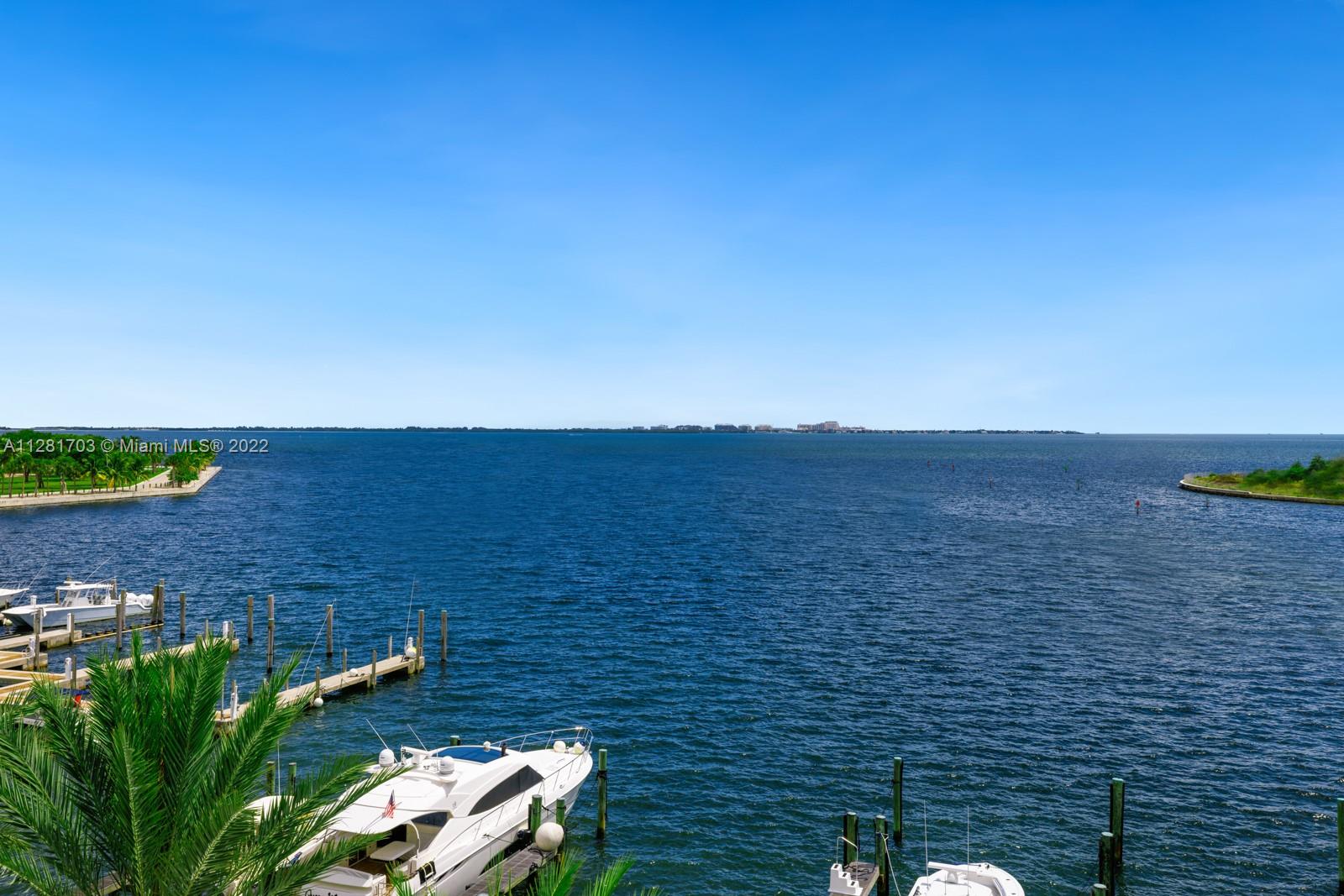 RESIDENCES AT VIZCAYA CON - Residential