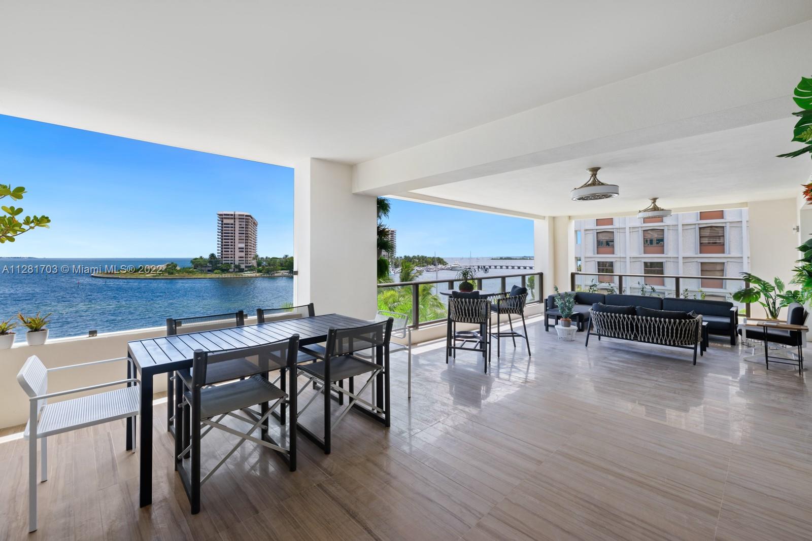 RESIDENCES AT VIZCAYA CON - Residential