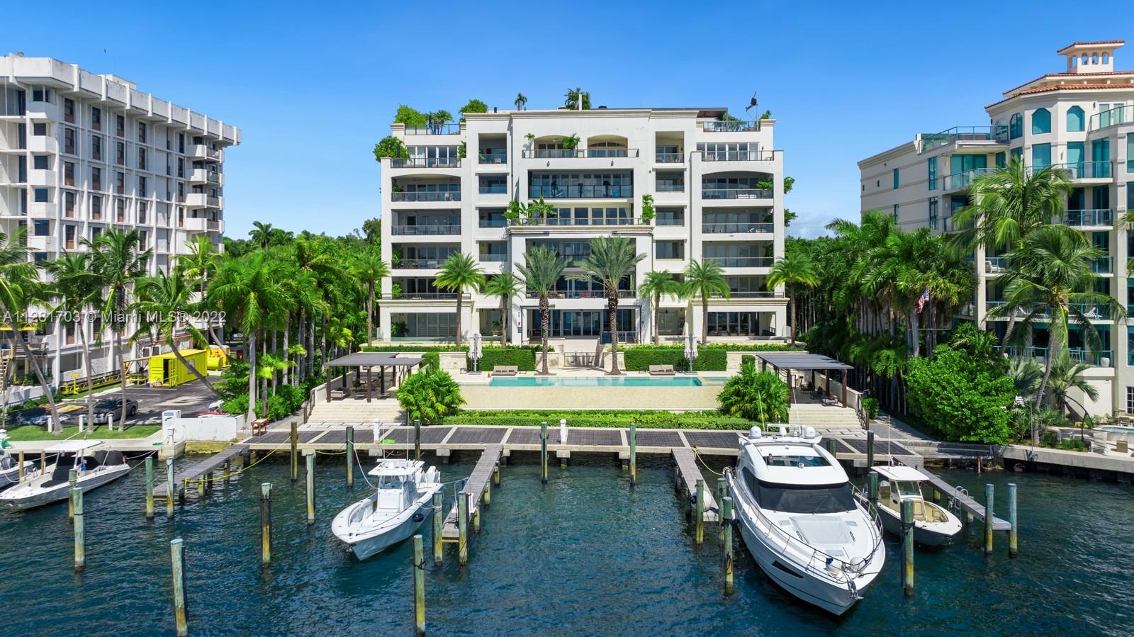 RESIDENCES AT VIZCAYA CON - Residential