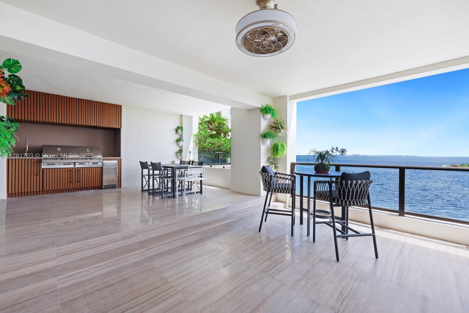 RESIDENCES AT VIZCAYA CON - Residential