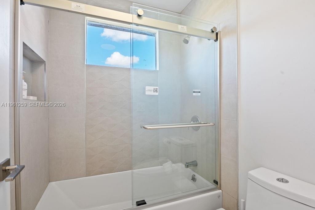 ISLES AT WESTON - Residential