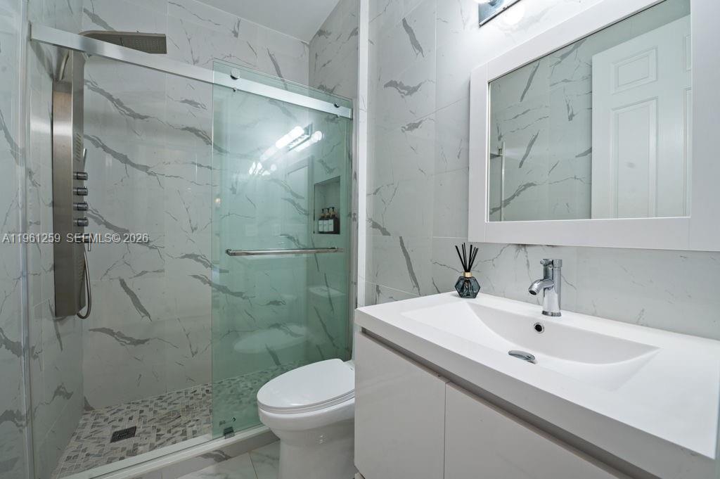 ISLES AT WESTON - Residential