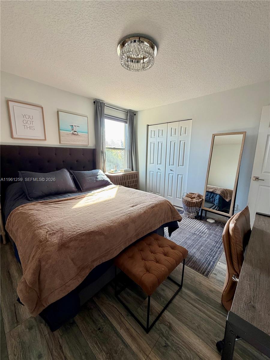 ISLES AT WESTON - Residential