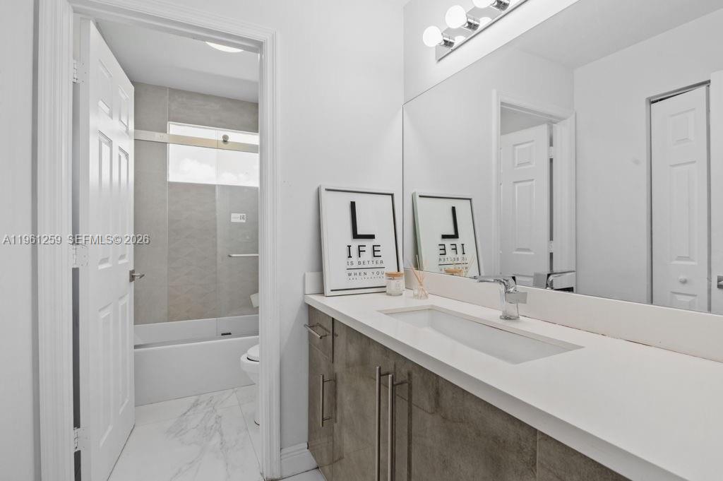 ISLES AT WESTON - Residential