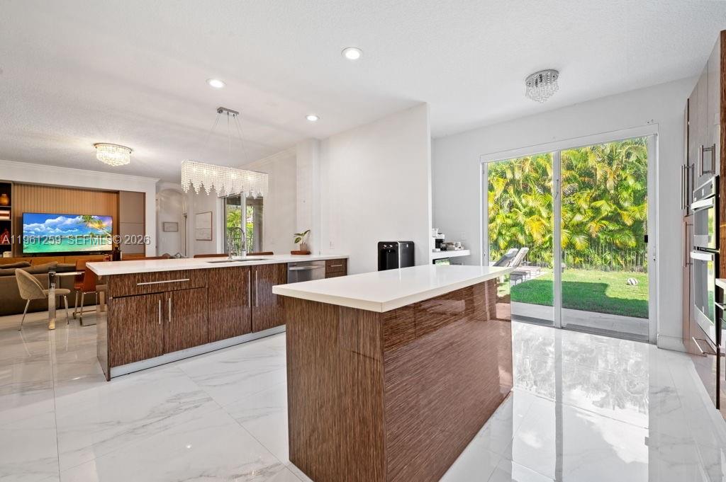 ISLES AT WESTON - Residential