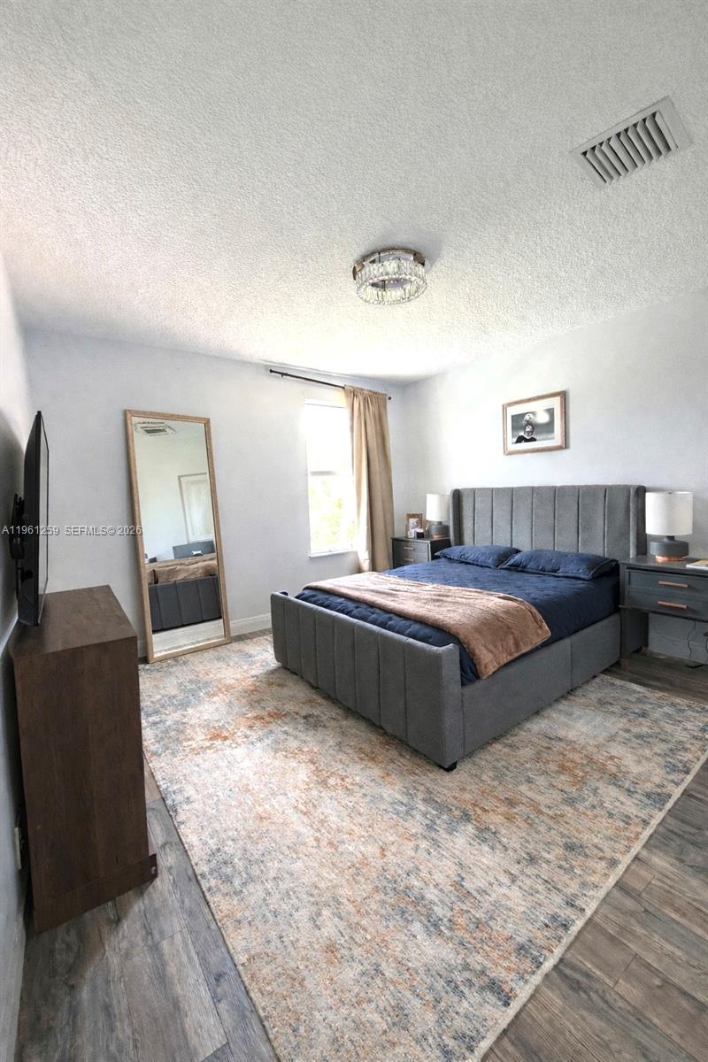 ISLES AT WESTON - Residential