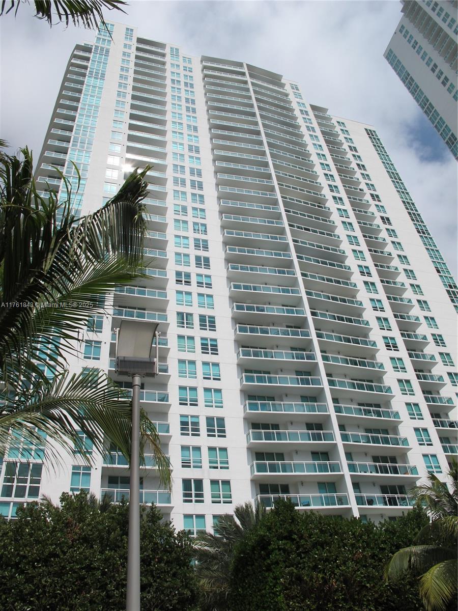 951 Brickell Ave 1209, Miami, Broward County, Florida - 1 Bedrooms  
1 Bathrooms - 