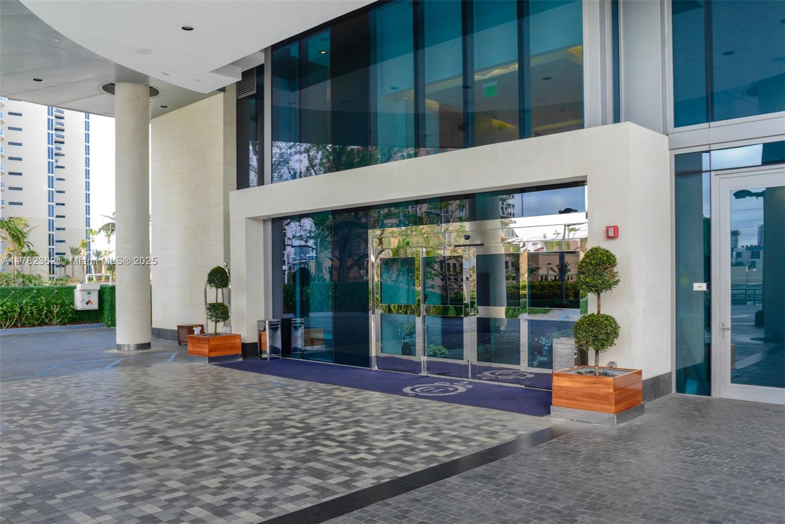 CHATEAU BEACH CONDO - Residential
